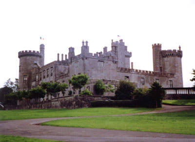 “ドロモランド キャッスルホテル”へリンク